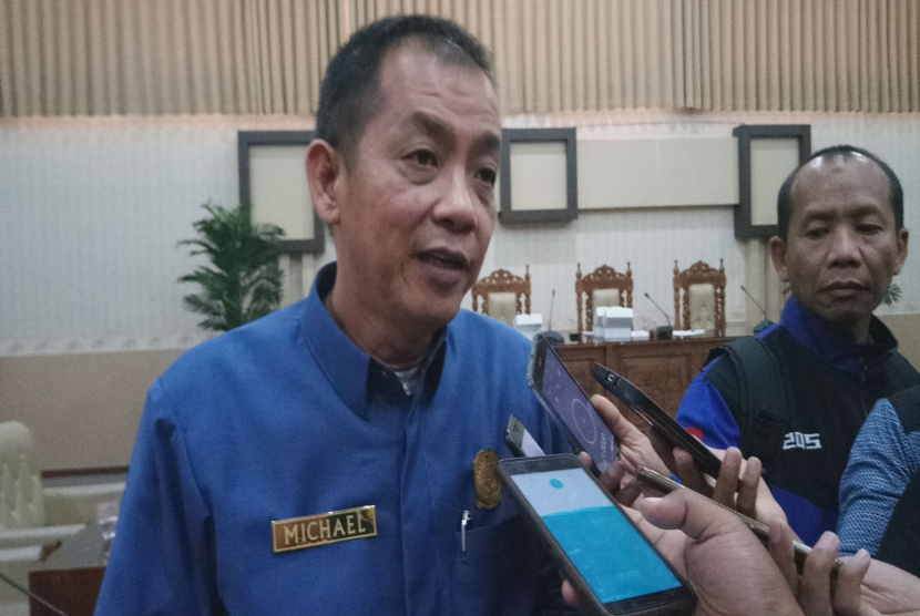 Pimpinan DPRD Banyuwangi Relakan Lahannya Jadi Tempat Penampungan Sampah